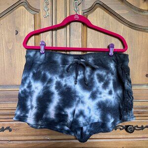 Vanilla Star Tie-Dye Loungewear Shorts